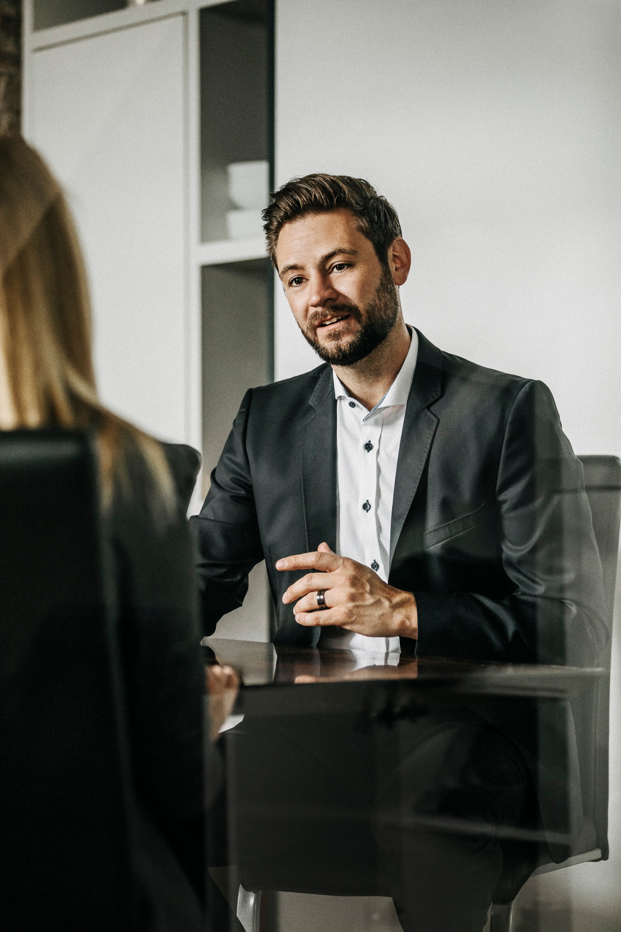 ATELIER26 Produktion — Business Reportage